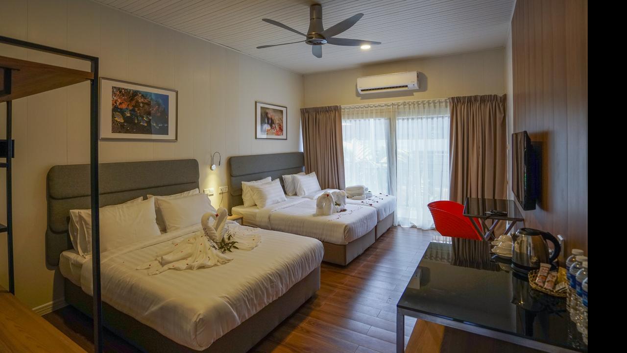 Aman Tioman Beach Resort Kampung Genting Esterno foto