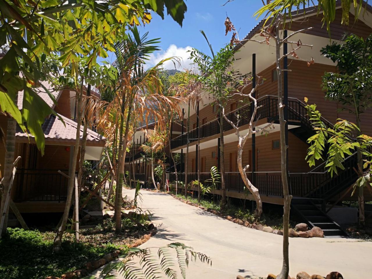 Aman Tioman Beach Resort Kampung Genting Esterno foto