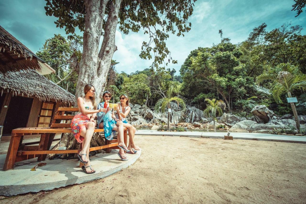 Aman Tioman Beach Resort Kampung Genting Esterno foto