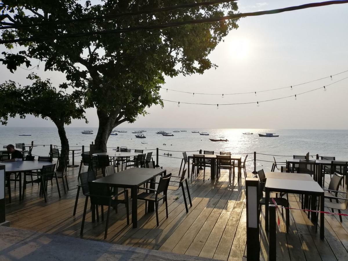 Aman Tioman Beach Resort Kampung Genting Esterno foto