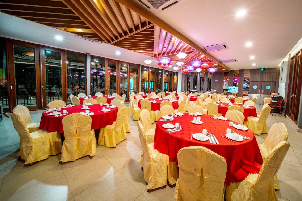 Aman Tioman Beach Resort Kampung Genting Esterno foto